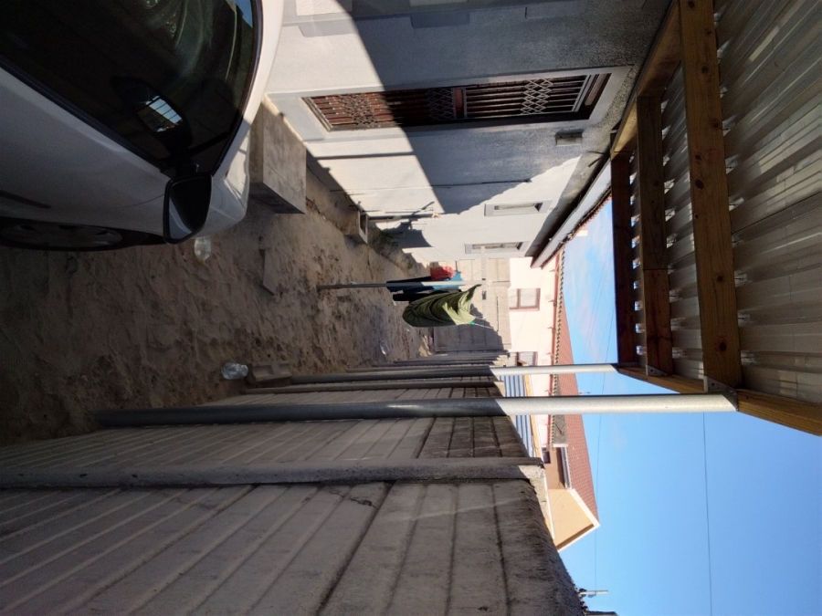 3 Bedroom Property for Sale in Harare Western Cape
